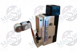 Микровыключатель D4MC-3030 фото 1